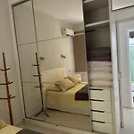 Apartamento No Posto Nove Em Ipanema! Quadra Da Praia!